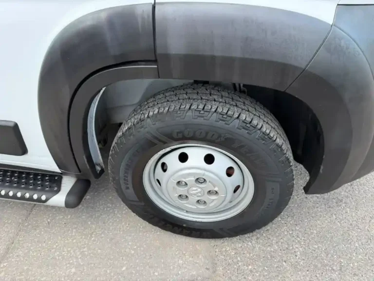 355843 (4)
