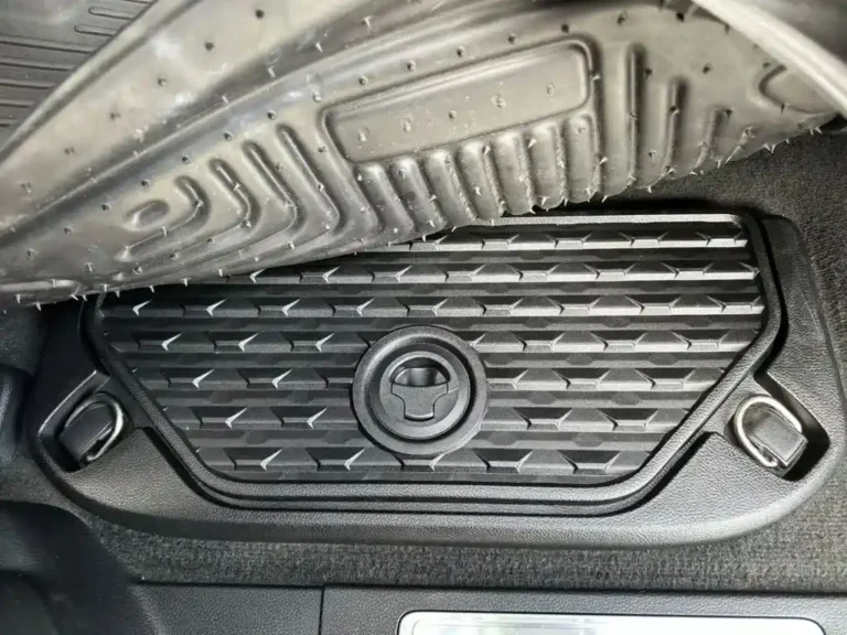 838226 (22)
