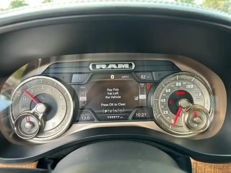 838226 (34)