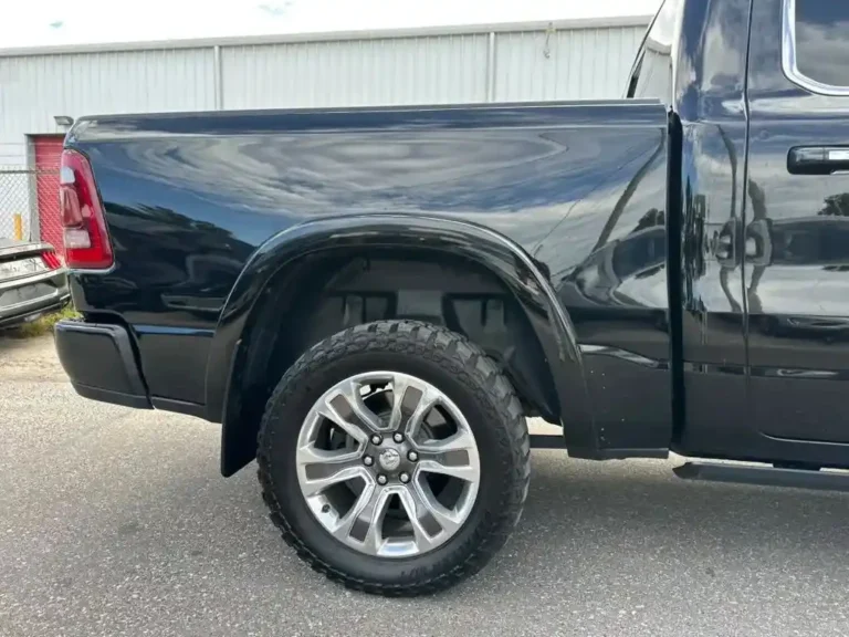 838226 (4)